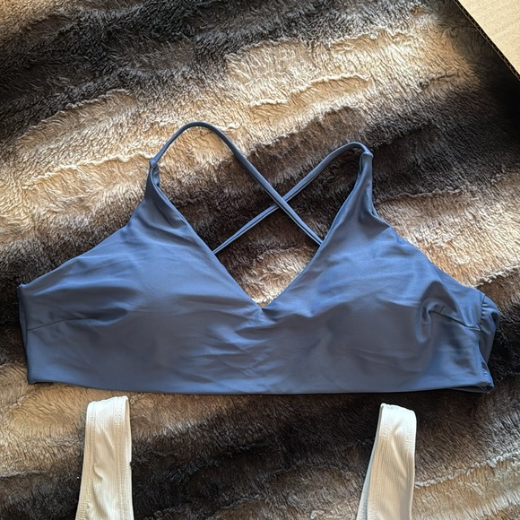 SHEIN/ROMWE 3 Bikini Top Bundle - Picture 3 of 10